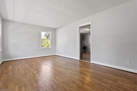2914 Central Ave, High Point, NC 27260 photo 6
