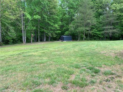2052 High Bridge Rd, Pinnacle, NC 27043 photo 22