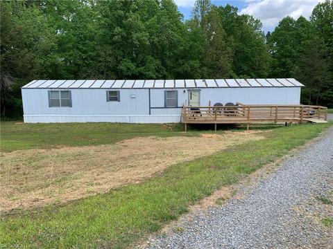 2052 High Bridge Rd, Pinnacle, NC 27043 photo 20