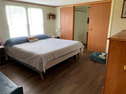 2052 High Bridge Rd, Pinnacle, NC 27043 photo 7