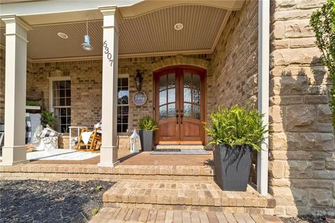 6307 Nesting Way, Oak Ridge, NC 27310 photo 4