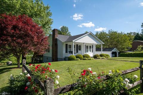 136 Mill Rd, State Road, NC 28676 photo 1