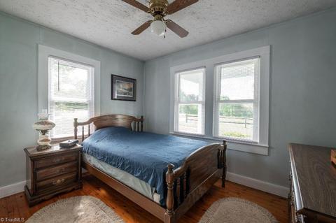 136 Mill Rd, State Road, NC 28676 photo 16