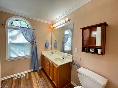 3871 Eagleston Ct, High Point, NC 27265 photo 18