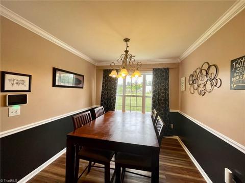 3871 Eagleston Ct, High Point, NC 27265 photo 12