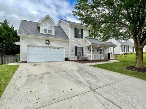 3871 Eagleston Ct, High Point, NC 27265 photo 37