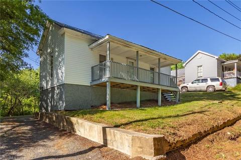 618 Oak St, Eden, NC 27288 photo 3