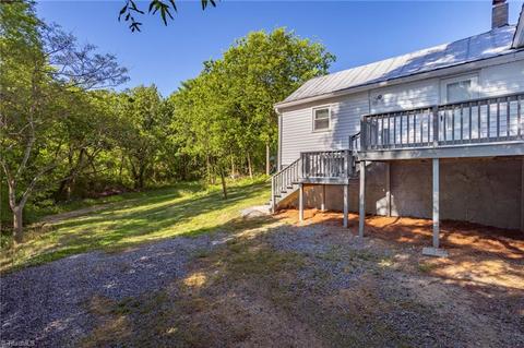 618 Oak St, Eden, NC 27288 photo 23