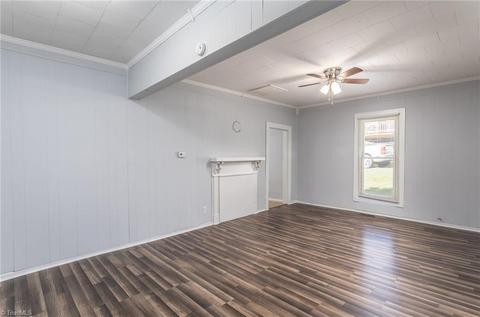 618 Oak St, Eden, NC 27288 photo 6