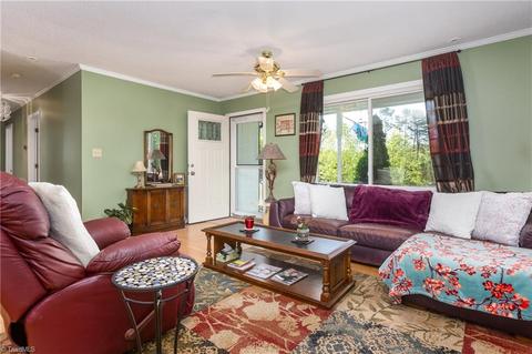 1007 Aberdeen Rd, High Point, NC 27265 photo 12