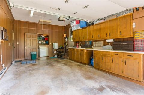 1007 Aberdeen Rd, High Point, NC 27265 photo 35