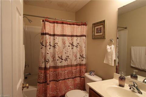 807 Joines St, High Point, NC 27263 photo 12