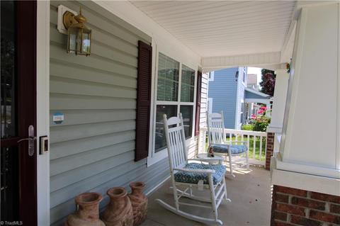 807 Joines St, High Point, NC 27263 photo 4