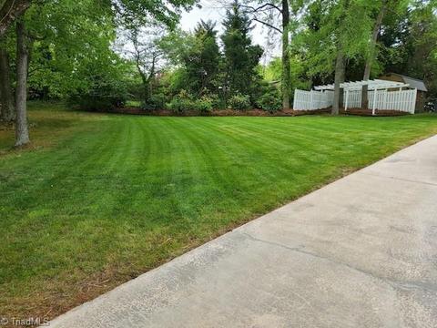 225 Westridge Dr, High Point, NC 27262 photo 28