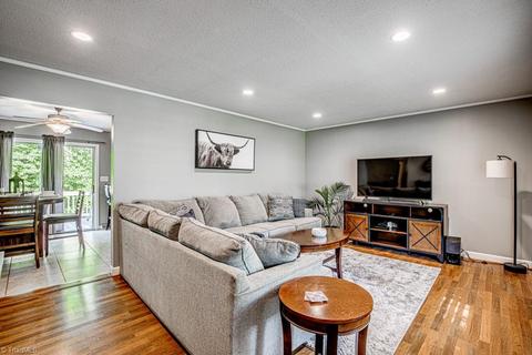 2309 Dover Pl, High Point, NC 27265 photo 7