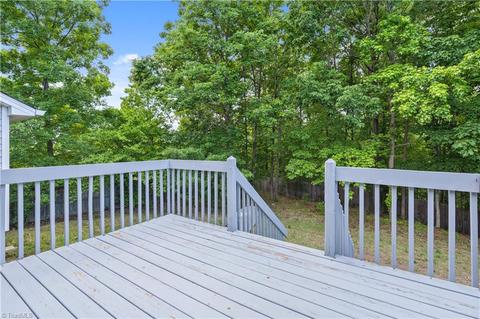 602 Three Oaks Dr, High Point, NC 27265 photo 16