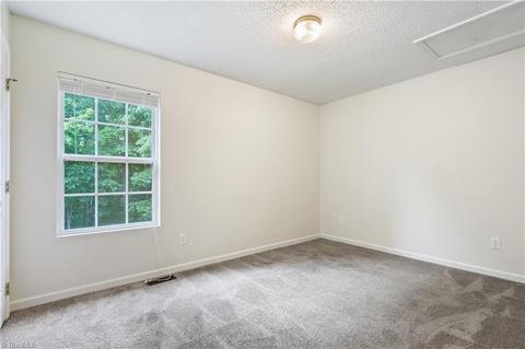 602 Three Oaks Dr, High Point, NC 27265 photo 11