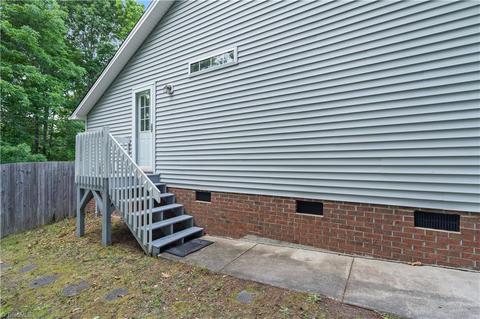 602 Three Oaks Dr, High Point, NC 27265 photo 19
