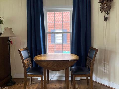 602 Sunset Dr, High Point, NC 27262 photo 9