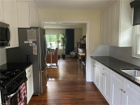 602 Sunset Dr, High Point, NC 27262 photo 4