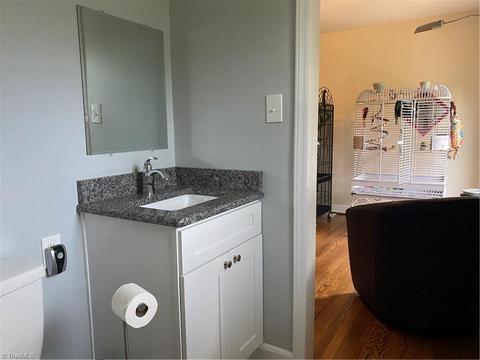 602 Sunset Dr, High Point, NC 27262 photo 8
