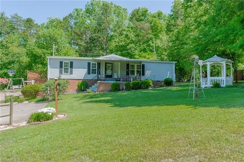 5518 Covered Bridge Rd, Trinity, NC 27370 photo 8