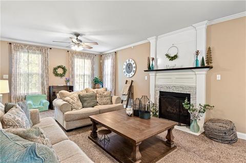 132 Mountain Shadow Ln, King, NC 27021 photo 9