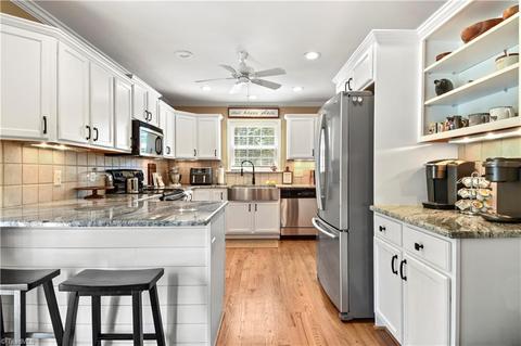 132 Mountain Shadow Ln, King, NC 27021 photo 13