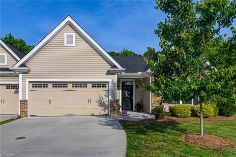6299 Queens Gate Ct, Clemmons, NC 27012 photo 2
