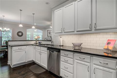 6299 Queens Gate Ct, Clemmons, NC 27012 photo 11