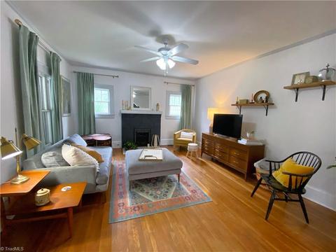 1601 Larkin St, High Point, NC 27262 photo 9