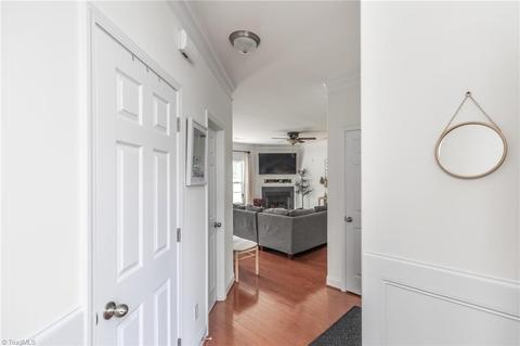 3847 Jade Ct, High Point, NC 27265 photo 4