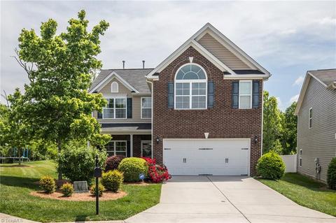 3847 Jade Ct, High Point, NC 27265 photo 1