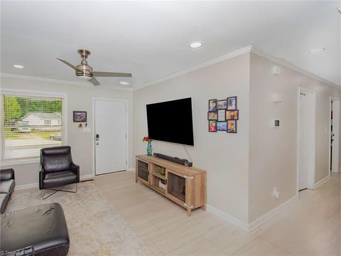 2207 Gable Way, High Point, NC 27262 photo 11