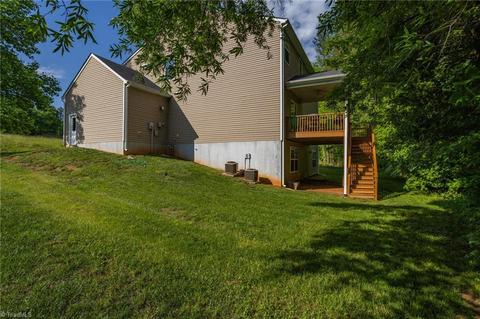 2672 Splitbrooke Dr, High Point, NC 27265 photo 35