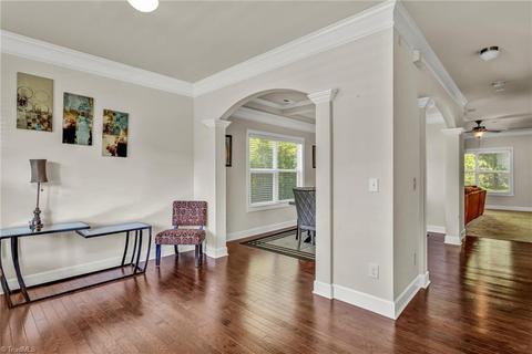2672 Splitbrooke Dr, High Point, NC 27265 photo 4