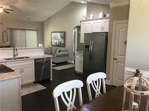 109 Pilot Bluff Dr, King, NC 27021 photo 13