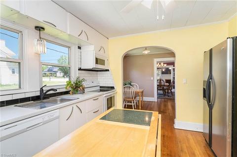209 Main St N, Denton, NC 27239 photo 11
