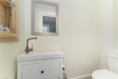 209 Main St N, Denton, NC 27239 photo 19