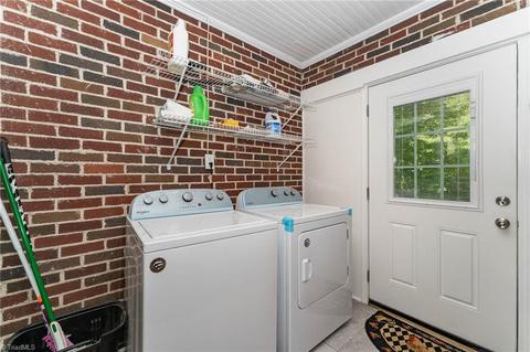 209 Main St N, Denton, NC 27239 photo 12