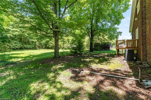 209 Main St N, Denton, NC 27239 photo 23
