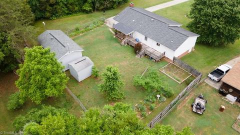 5571 Leesville St, Trinity, NC 27370 photo 10