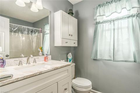 4344 Oak Brook Ct, Trinity, NC 27370 photo 12