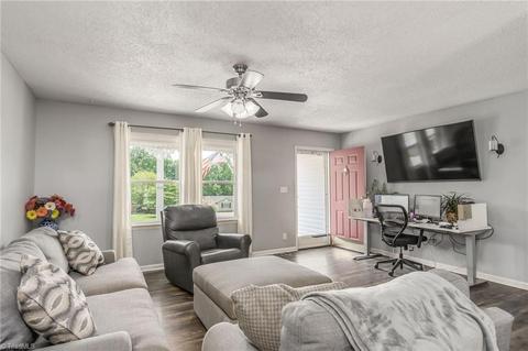 4344 Oak Brook Ct, Trinity, NC 27370 photo 6