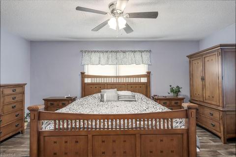 4344 Oak Brook Ct, Trinity, NC 27370 photo 9