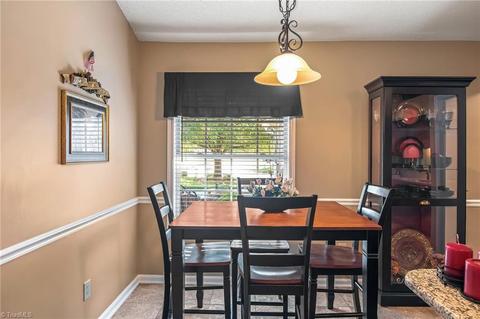 3925 Cobblestone Bend Dr, High Point, NC 27265 photo 11