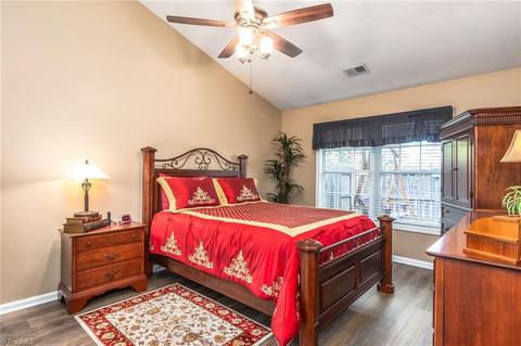 3925 Cobblestone Bend Dr, High Point, NC 27265 photo 16