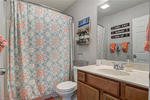 117 Pilot Bluff Dr, King, NC 27021 photo 23