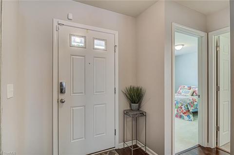 117 Pilot Bluff Dr, King, NC 27021 photo 4