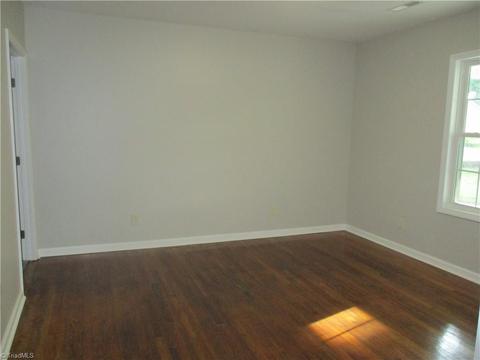 2211 Chambers St, High Point, NC 27263 photo 19